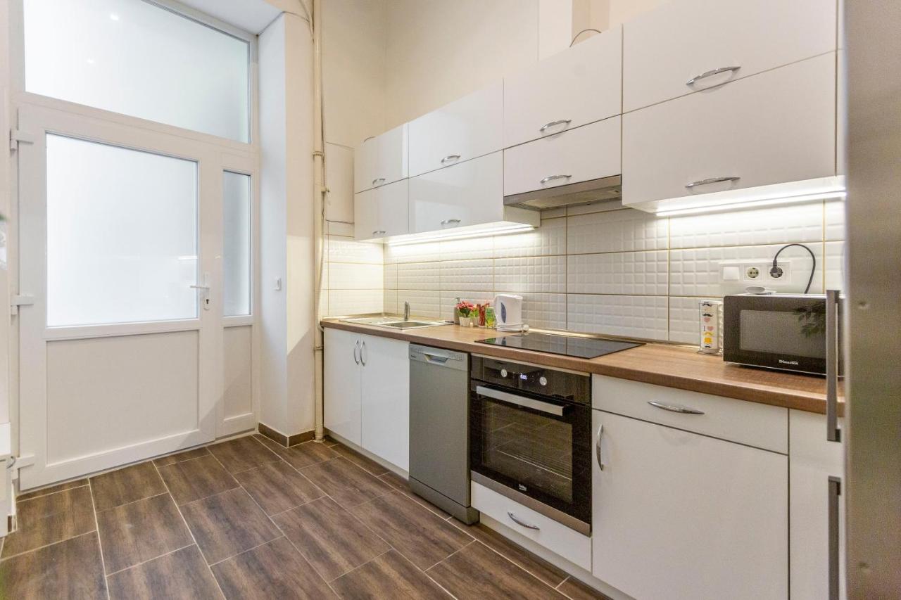 Cozy & Pleasant Homes In The Heart Of Budapest Luaran gambar
